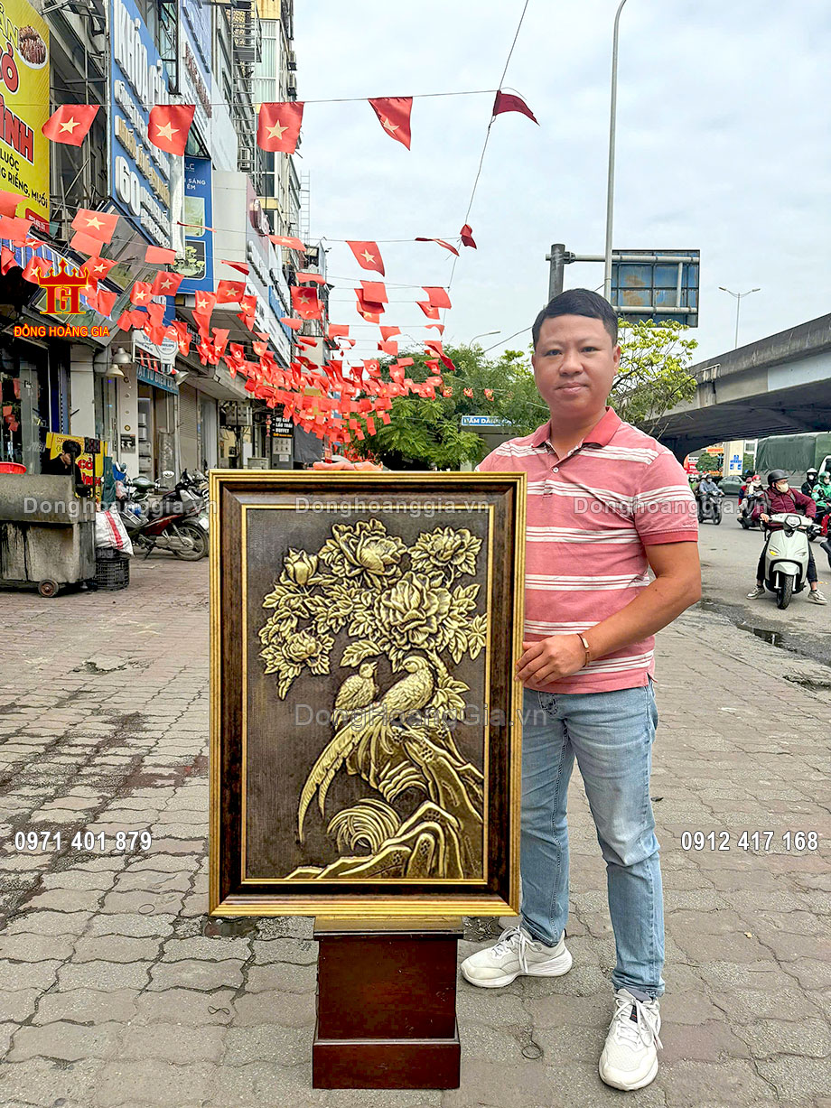 Tranh uyên ương viên mãn bằng đồng được chế tác